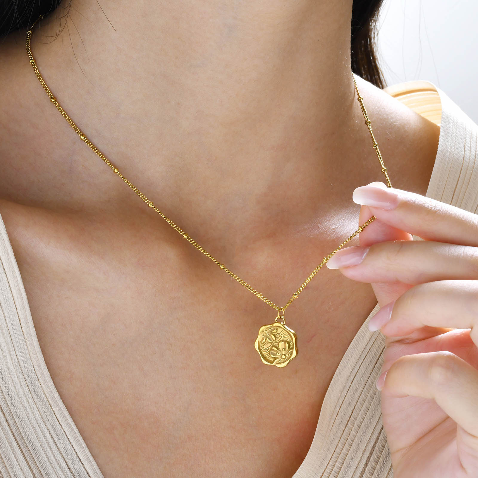 Coin Pendant Flower Necklace f - Birth Flower Necklace ulasan dan harga